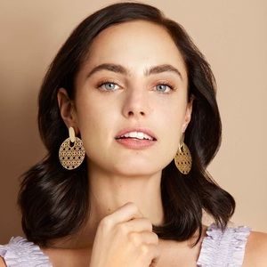 Kendra Scott Didi Filigree Gold Statement Earrings
